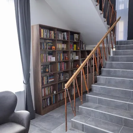 Greta By Ramonda Bed & Breakfast 3*