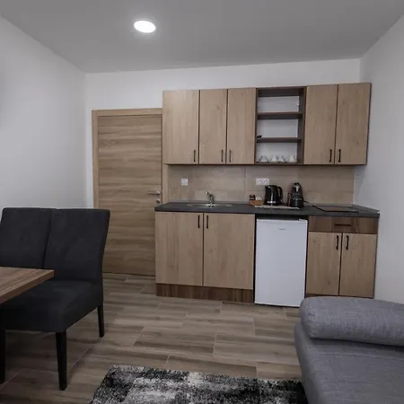 ベッド・アンド・ブレックファスト Greta By Ramonda 3*